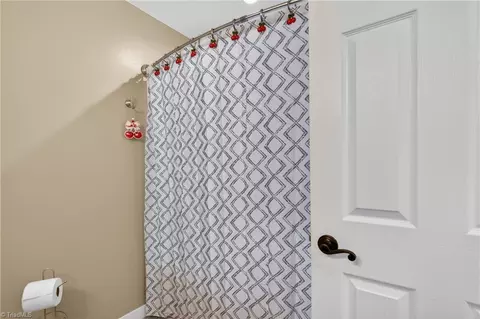 Bath - 1473 Varner Rd, Denton, NC 27239 photo 2 of 5