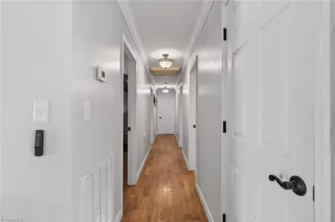 Entry Way - 1473 Varner Rd, Denton, NC 27239 photo 2 of 5