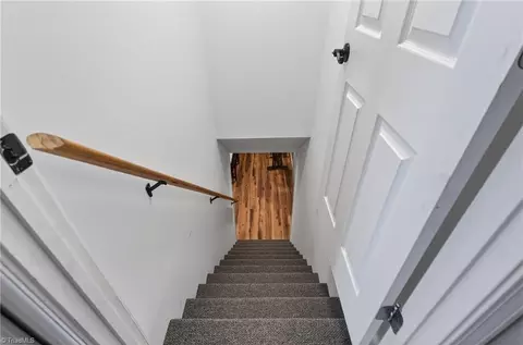 Entry Way - 1473 Varner Rd, Denton, NC 27239 photo 3 of 5