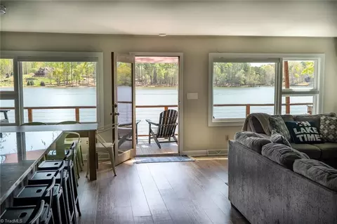 218 Friar Tuck Ter, Lexington, NC 27292