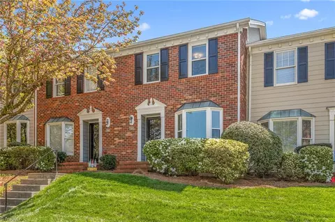 1104 Yellowbell Pl, Greensboro, NC 27410
