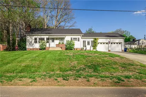 3685 Emma Ave, Winston Salem, NC 27127