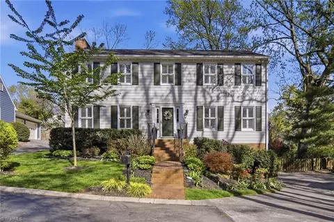 761 Ashview Dr, Winston Salem, NC 27103