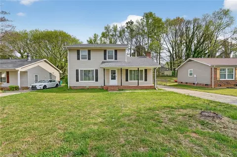 1907 Boulding Ave, High Point, NC 27265