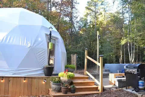 Exterior - 1005 Brewer Mill Rd, Traphill, NC 28685 photo 2 of 6
