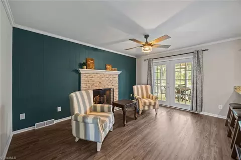 Living - 511 Rockspring Rd, High Point, NC 27262 photo 2 of 2