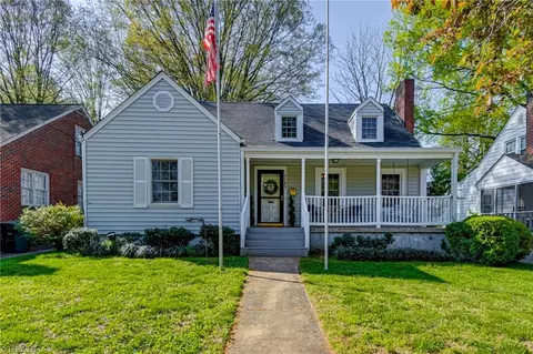 1161 Hawthorne Rd S, Winston Salem, NC 27103