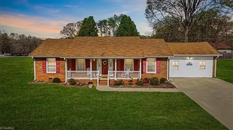 2081 Northcrest Dr, Elon, NC 27244