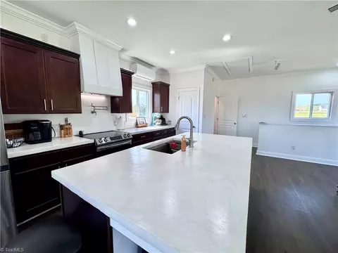 Kitchen - 322 Layell Rd, Elkin, NC 28621 photo 4 of 4