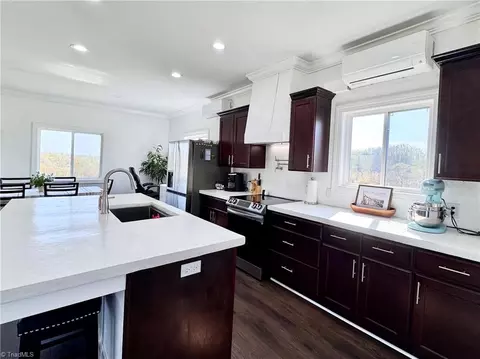 Kitchen - 322 Layell Rd, Elkin, NC 28621 photo 3 of 4