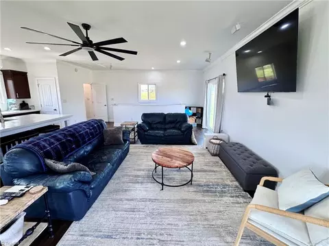 Living - 322 Layell Rd, Elkin, NC 28621 photo 2 of 4