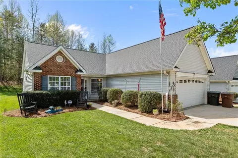 5618 Roundup Cir, Greensboro, NC 27405