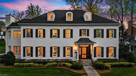 199 Country Club Dr, Greensboro, NC 27408