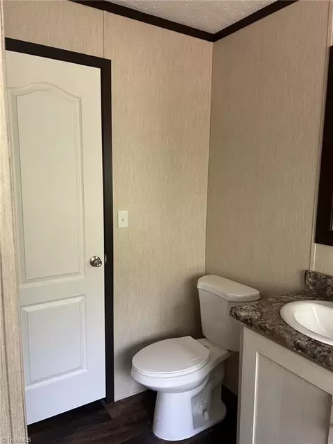 4253 Fairwood Dr, Trinity, NC 27370 photo 3