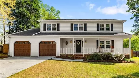 5828 Stoney Glen Loop, Greensboro, NC 27409