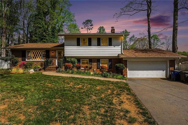 2801 Brookhill Dr, Winston Salem, NC 27127