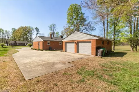 Exterior - 603 Shamrock Rd, High Point, NC 27265 photo 2 of 8