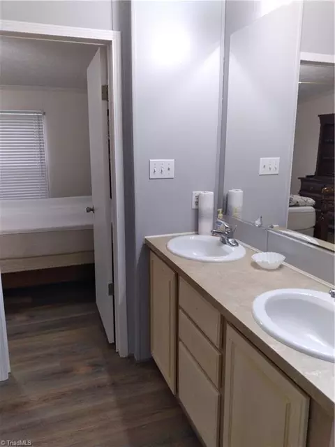 4406 Keno Rd, Laurel Fork, VA 24352 photo 17