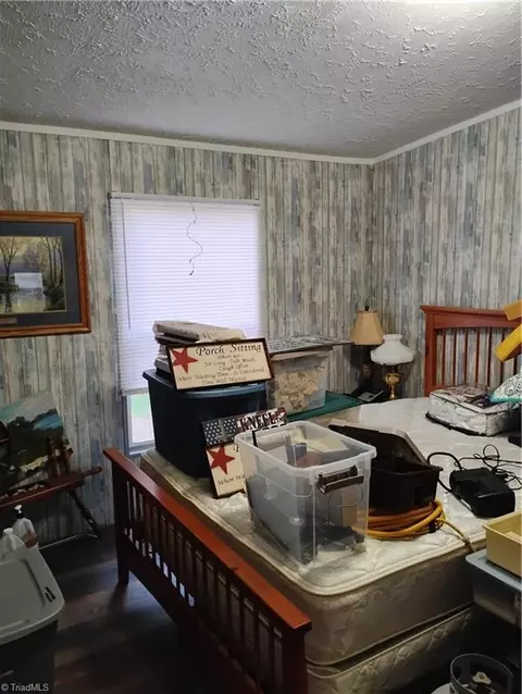 4406 Keno Rd, Laurel Fork, VA 24352 photo 11