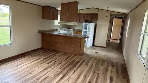 303 Flatridge Rd, Cana, VA 24317 photo 6