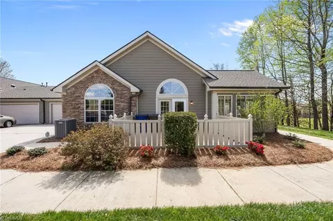 3489 Waterwheel Cir, Winston Salem, NC 27103
