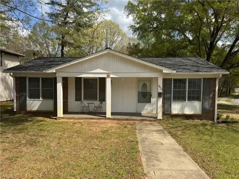 3875 Shamel St, Winston Salem, NC 27105
