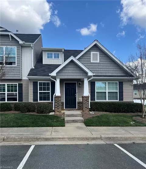 7361 Garett Park Dr, Whitsett, NC 27377