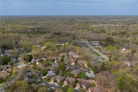 View/Area - 913 Flicker Ln, High Point, NC 27262 photo 7 of 7