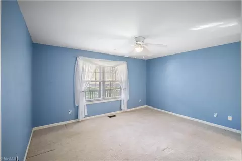 Bedroom - 7598 Hampton Rd, Clemmons, NC 27012 photo 5 of 8
