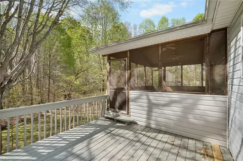 Exterior - 7598 Hampton Rd, Clemmons, NC 27012 photo 4 of 11