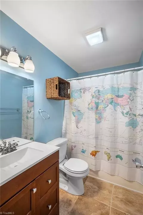 Bath - 7598 Hampton Rd, Clemmons, NC 27012 photo 1 of 3