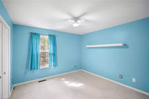 Bedroom - 7598 Hampton Rd, Clemmons, NC 27012 photo 3 of 8