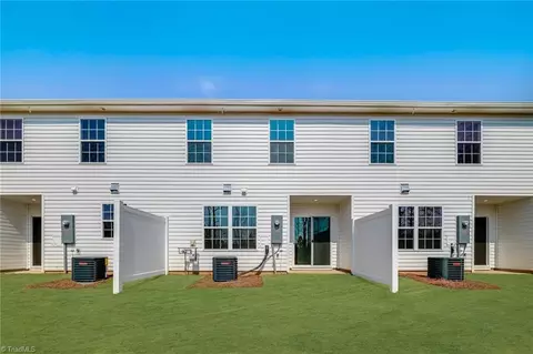Exterior - 256 Plumtree Ct, King, NC 27021 photo 6 of 6