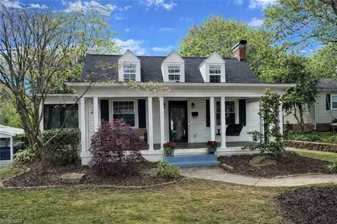 1120 Irving St, Winston Salem, NC 27103