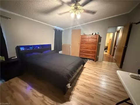 Bedroom - 1271 Thayer Rd, Trinity, NC 27370 photo 2 of 3