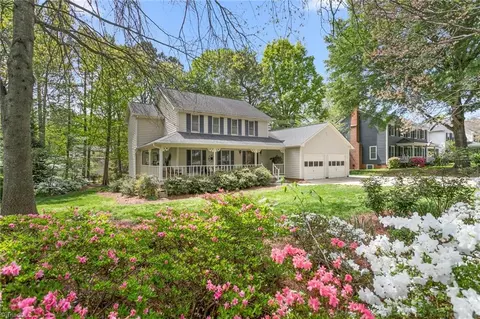207 Windrift Dr, Gibsonville, NC 27249