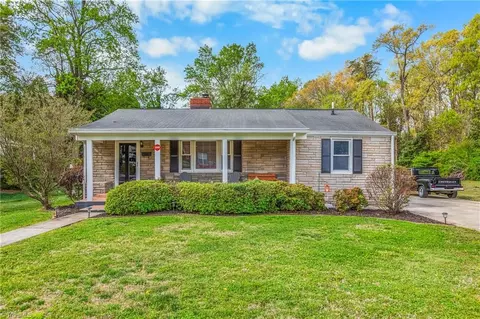 219 Hastings Dr, Kernersville, NC 27284