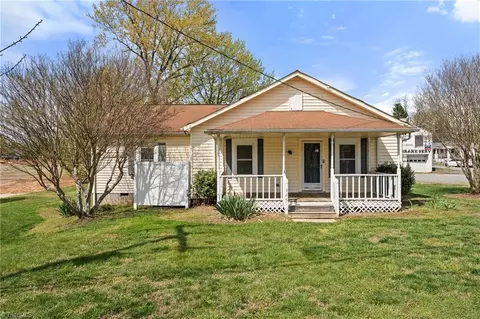 905 Clemmonsville Rd W, Winston Salem, NC 27127