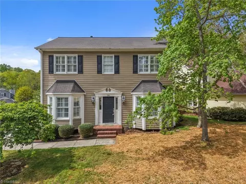 70 Park Village Ln, Greensboro, NC 27455