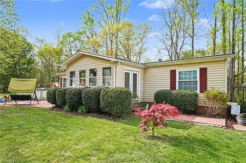 1375 Ward Rd, Sandy Ridge, NC 27046
