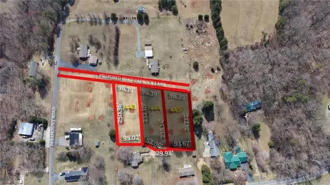 4411 Caprock Ln #1063, Pfafftown, NC 27040