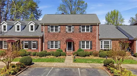 1327 Cotswald Ter, Reidsville, NC 27320