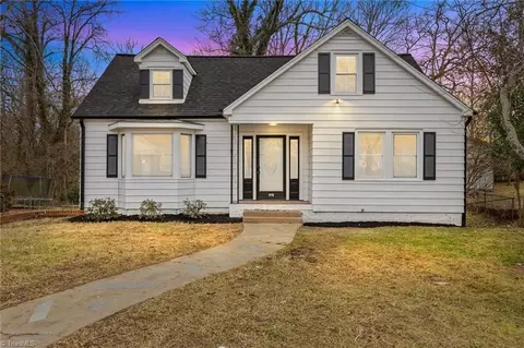 415 Spring St, Thomasville, NC 27360