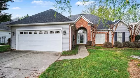 237 Harmon Ridge Ln, Kernersville, NC 27284