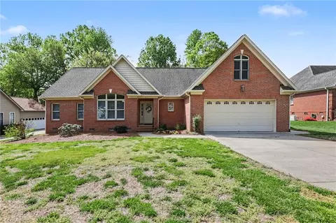 411 Spring Hill Ln, Gibsonville, NC 27249