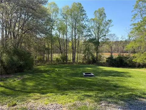Exterior - 192 Shoals Rd, Pinnacle, NC 27043 photo 3 of 3
