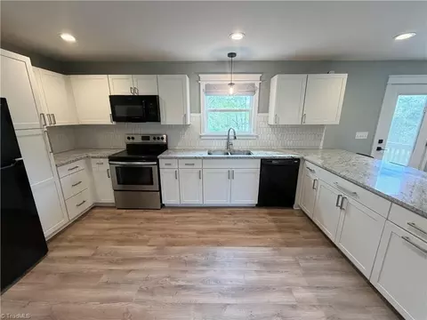 Kitchen - 192 Shoals Rd, Pinnacle, NC 27043 photo 1 of 4
