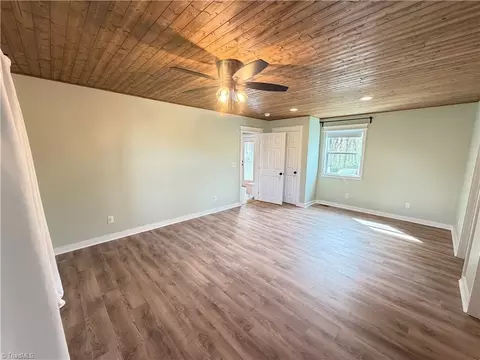 Bedroom - 192 Shoals Rd, Pinnacle, NC 27043 photo 2 of 7