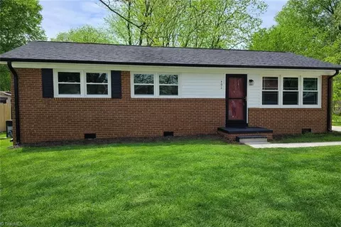 402 Doggett Dr, Graham, NC 27253