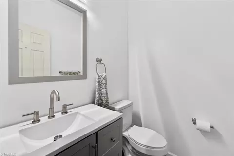 Bath - 2989 Maple Branch Dr, High Point, NC 27265 photo 1 of 5